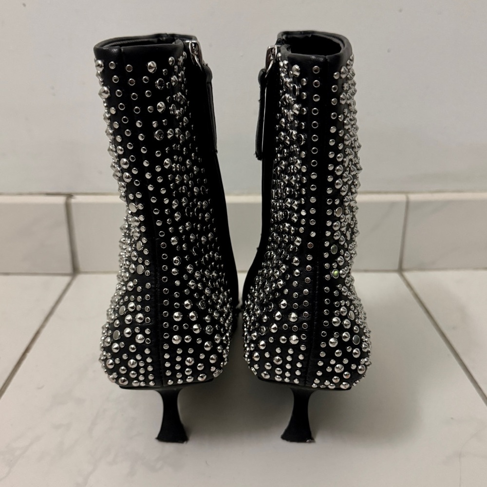 Zara Black Studded  Heeled Ankle Boots - Size 8 - Picture 8 of 16